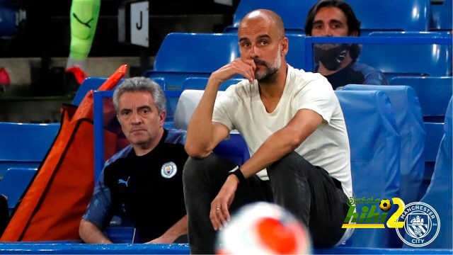 جورديولا يكشف عن موقفه من ضم ميسي الي مانشستر سيتي