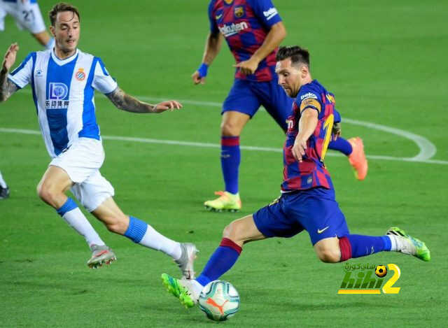 برشلونة الممل