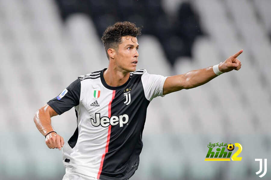 رونالدو يتفوق على ميسي