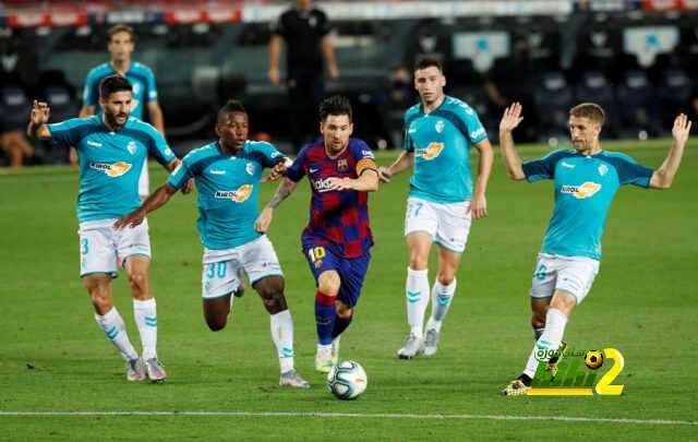 السبورت تحاول تبرير خسارة برشلونة بالدوري بلعب الأطفال !