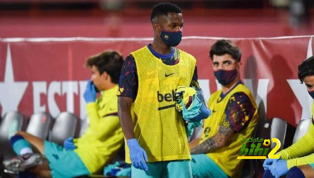 الإصابة تضرب نجم برشلونة قبل لقاء نابولي!