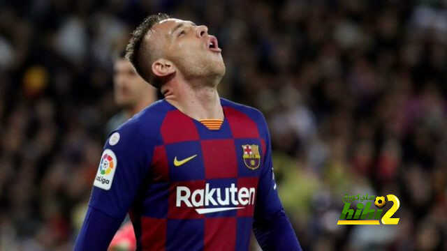 برشلونة يهدد آرثر