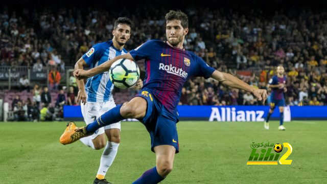 وكيل سيرجي روبيرتو يؤكد استمراره في برشلونة.