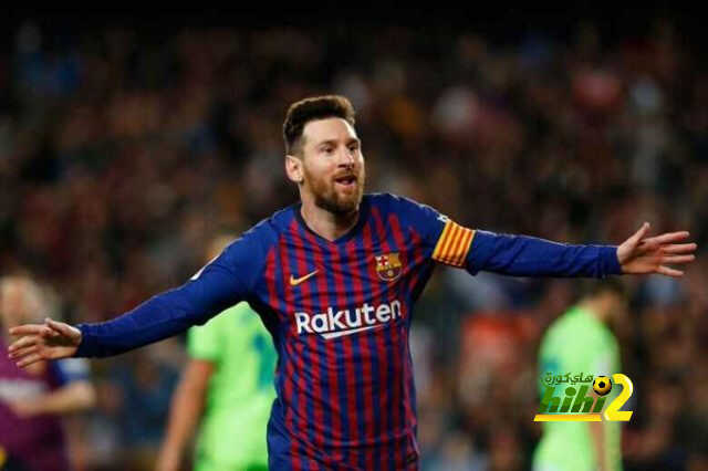 ميسي مرعب الطليان