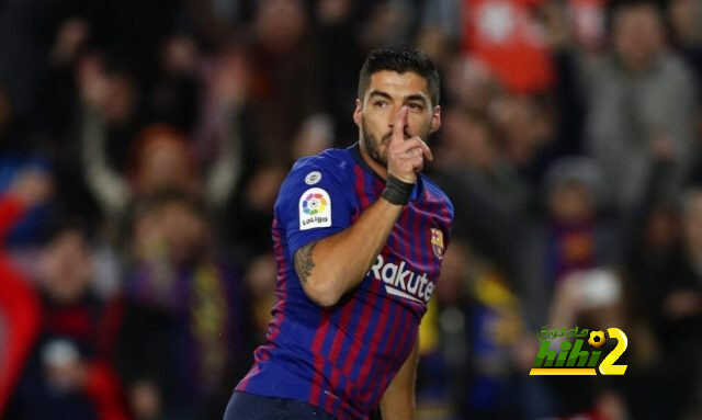سواريز ينتقد إدارة برشلونة