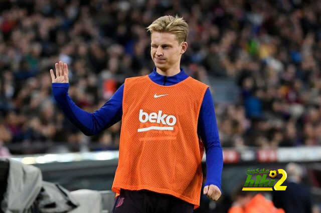 دور كبير ينتظر دي يونج مع برشلونة