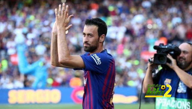 برشلونة يبحث عن خليفة بوسكيتس