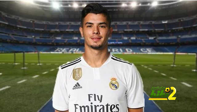 فابريزيو رومانو: ميلان يقترب من ضم نجم ريال مدريد