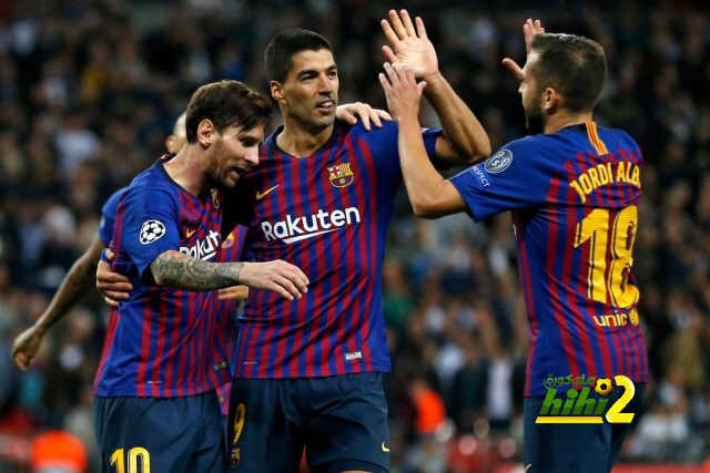 كواترو: ألبا وميسي يودعان سواريز في منزله