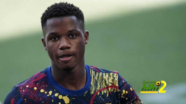 برشلونة يسعى للتجديد مع فاتي