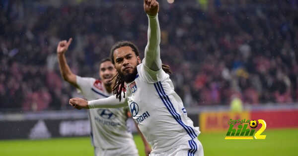 نابولي يحدد بديل كوليبالي من فرنسا.