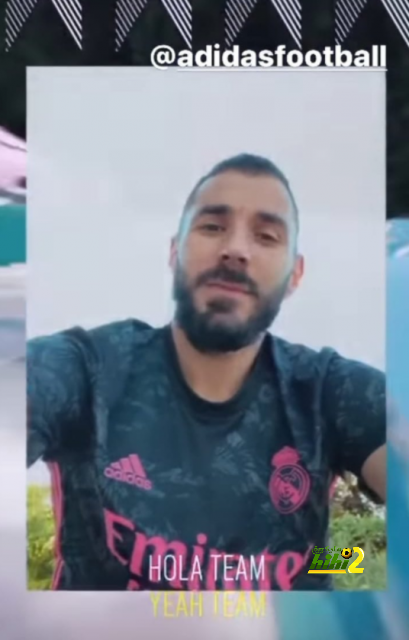 بالصور – كريم بنزيما يُعلن عن قميص ريال مدريد الثالث عبر إنستجرام.