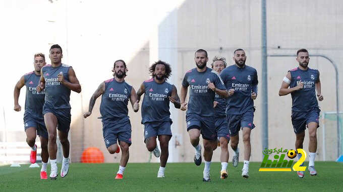 زيدان يستدعي 22 لاعبًا لمواجهة فاليكانو الودية