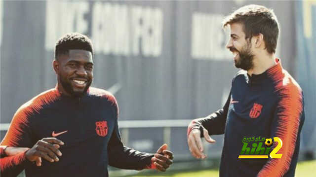 ليون ينفي رغبته في التعاقد مع لاعب برشلونة
