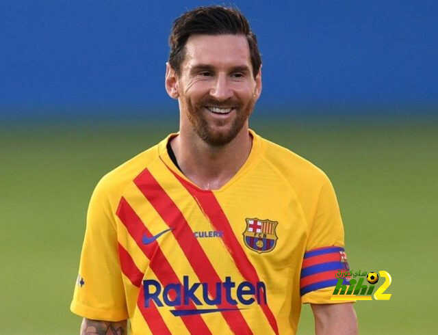 هل بدأت الحرب الباردة بين كومان وميسي ؟