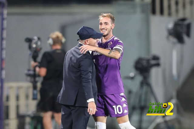 فيورنتينا يتخطى تورينو في افتتاحية الكالتشيو.