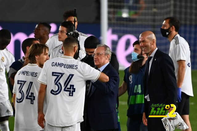 تقارير: كافاني خيار مستبعد في ريال مدريد
