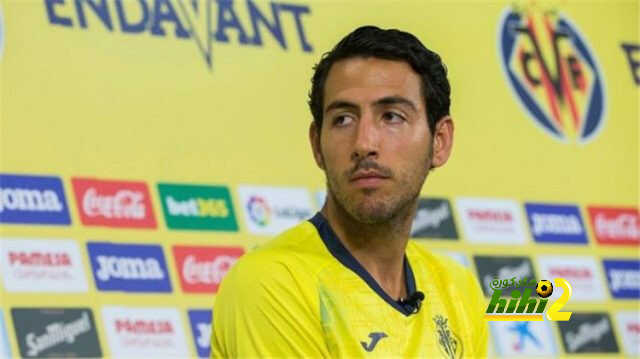 مهاجم فياريال يتحدى برشلونة