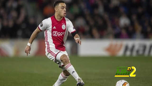 عاجل : ديست يصل اليوم إلى برشلونة