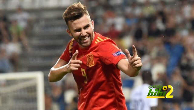 مايورال يحسم موقفه مع ريال مدريد في صدمة لزيدان