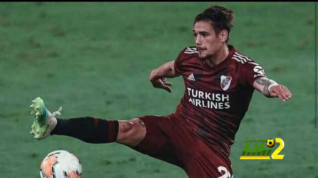 فيورنتينا يضم لوكاس مارتينيز كوارتا..