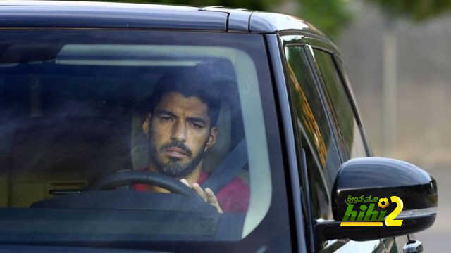 سبب بكاء لويس سواريز يوم خروجه من برشلونة