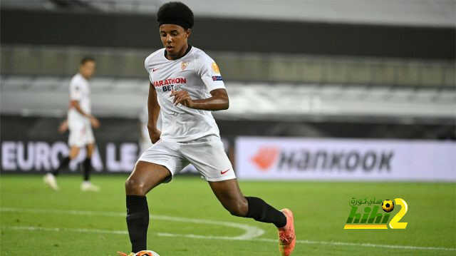 إشبيليه يطالب الريال بالإبتعاد عن مدافعه