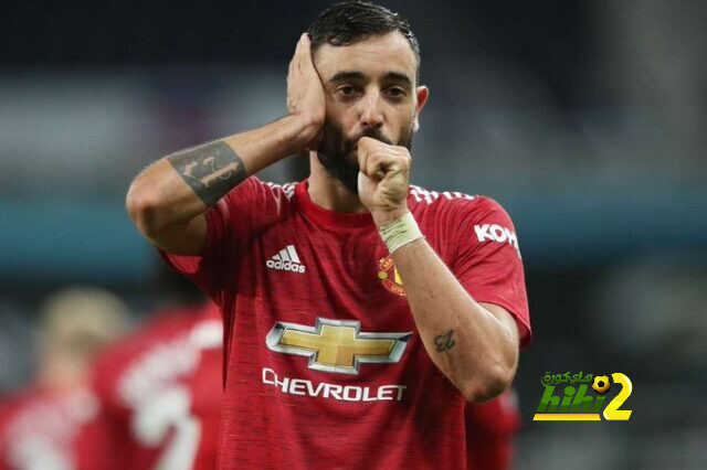 مانشستر يونايتد ، أول من يفعلها في باريس