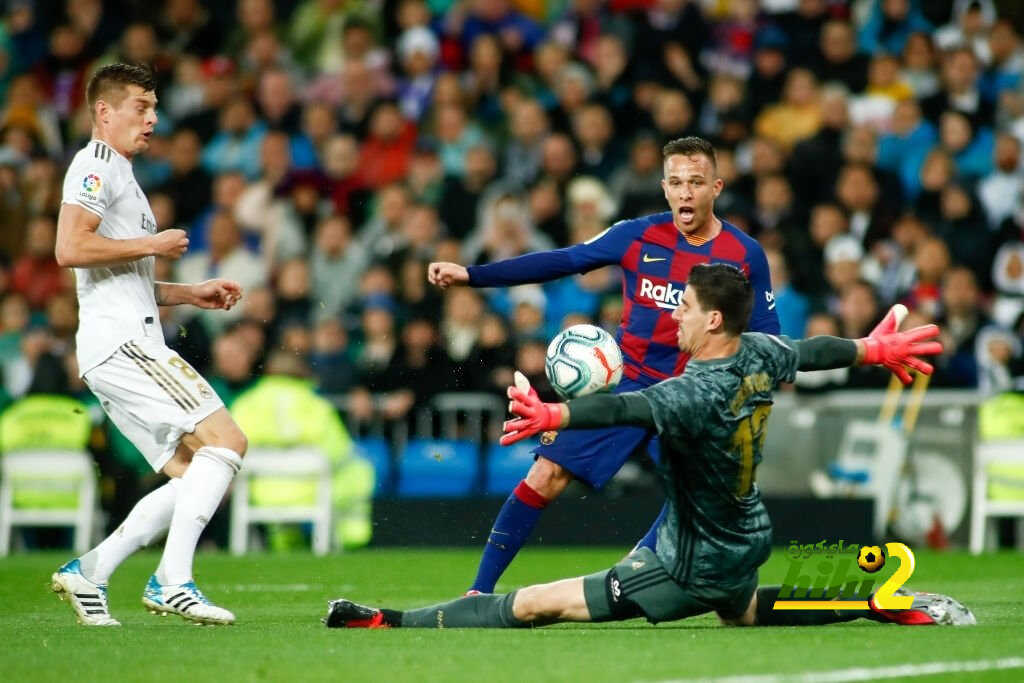 كورتوا تحول من نفق إلى سد أمام برشلونة