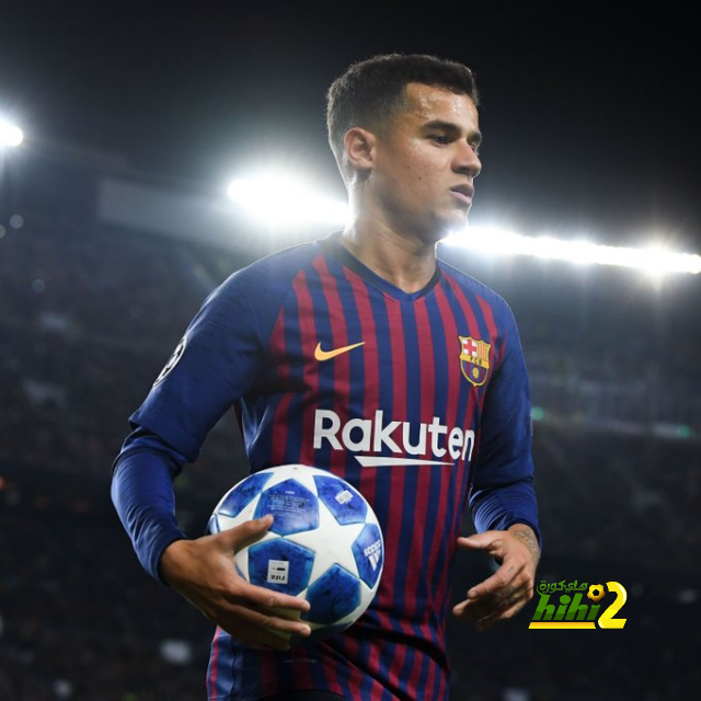 برشلونة يُعلن إصابة كوتينيو