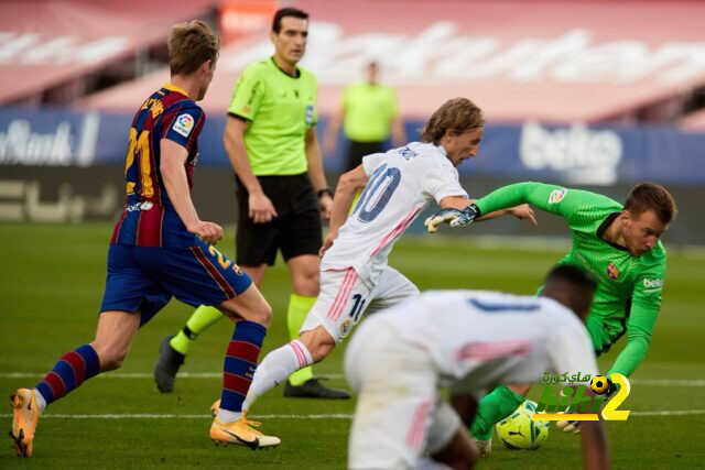 السبب الحقيقي وراء إنتقاد برشلونة لحكم الكلاسيكو