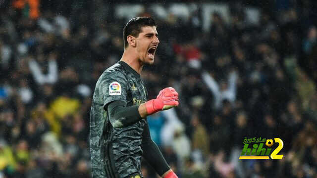 كورتوا يتألق وينقذ ريال مدريد من الهدف الثالث أمام مونشنغلادباخ