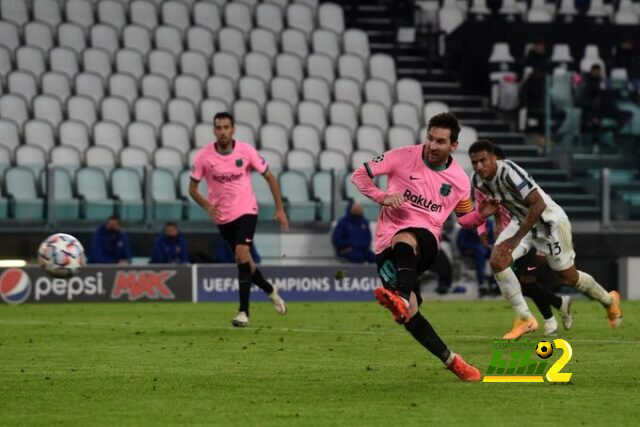 هل كان يجب على ميسي إعلان بقائه في برشلونة برحيل بارتوميو؟