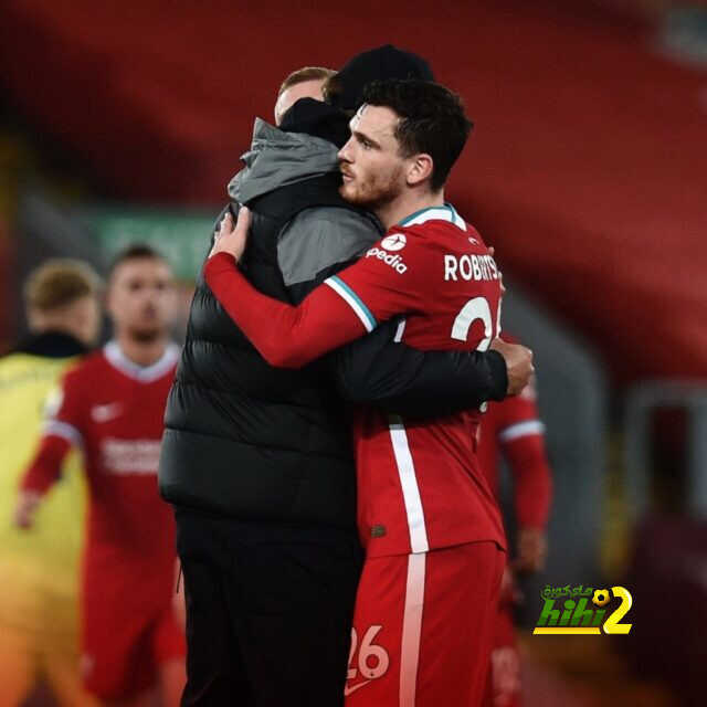 الإيكو: كلوب يفكر في روبو لحل مشكلة قلب الدفاع