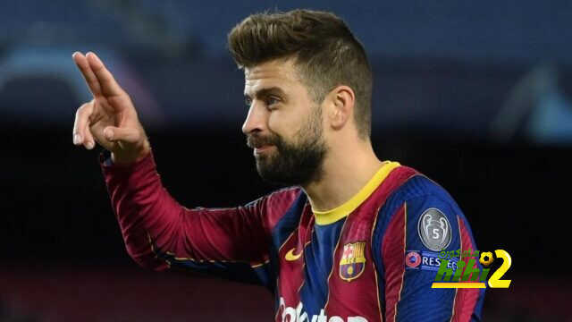 لماذا يفوز برشلونة في دوري الأبطال بعكس الليغا؟ بيكيه يجيب!