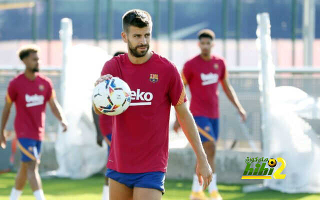 بيكيه يبدي استعداده بمساعدة برشلونة ماليا