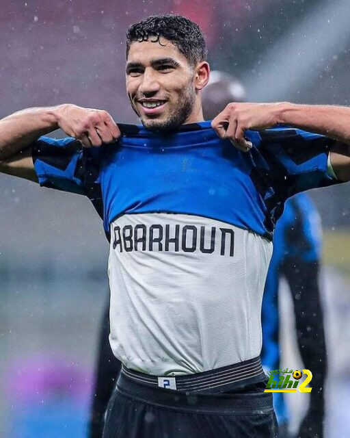 أشرف حاكيمي يسير على خطى ميسي