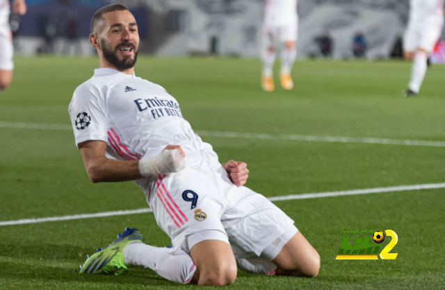 صحفي كتالوني يشيد بمستوى ريال مدريد أمام مونشنغلادباخ!