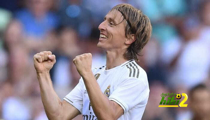 مودريتش يقدم تنازلات لتجديد عقده مع ريال مدريد