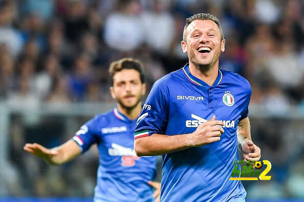 بيبي يوصف كاسانو بأفضل لاعب في إيطاليا