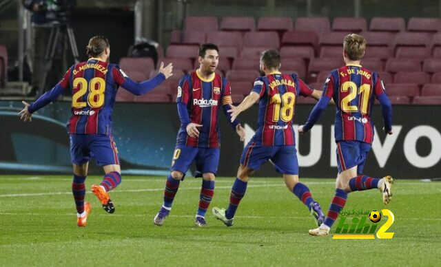 صور: برشلونة يحتفل بيوم الأربعاء المجيد!