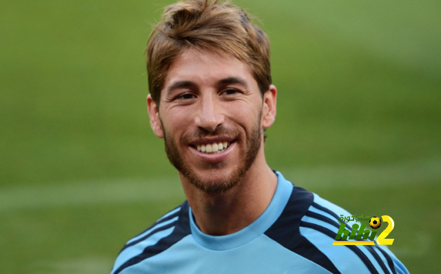 القلق يصيب عشاق ريال مدريد بسبب مستقبل القائد راموس!