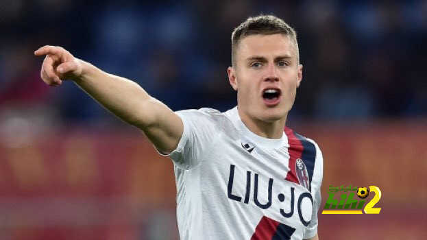 لاعب بولونيا على رادار الميلان