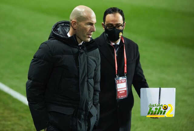 سببان جعلا جمهور وإدارة ريال مدريد ينقلبان من جديد على زيدان
