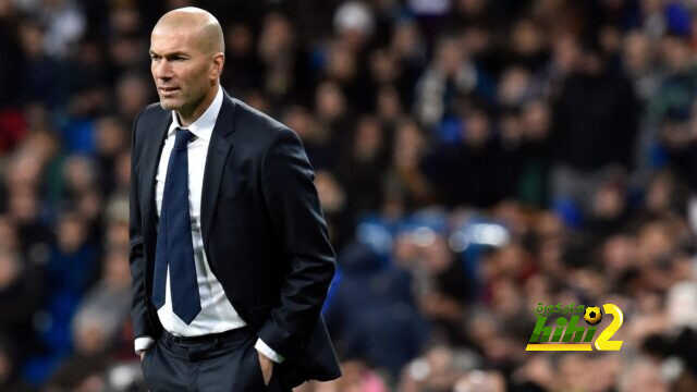 ماذا يحدث مع زيدان في ريال مدريد؟!