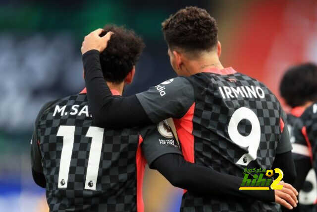 فيرمينو وصلاح.. ثنائي مميز