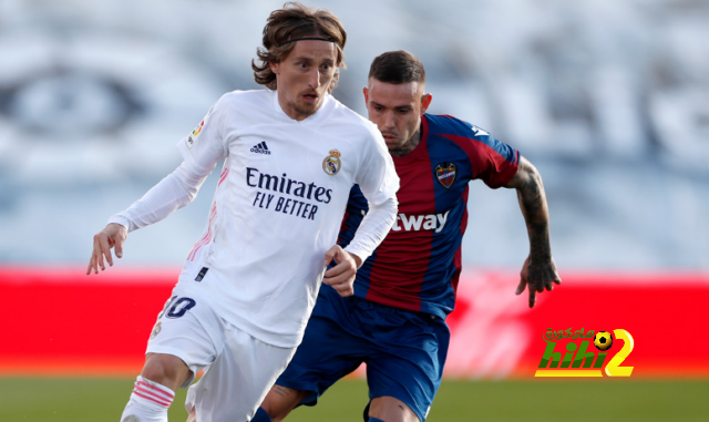 دومينيك يصف لاعبي ريال مدريد بالفئران ويدافع عن الحكم!