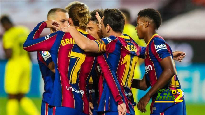 الكشف عن حكم مباراة برشلونة وبيتيس