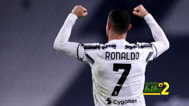 بنزيما الوحيد الذي لم يفشل بعد رونالدو