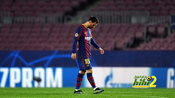 فينغر : هذا هو السبب وراء معاناة برشلونة